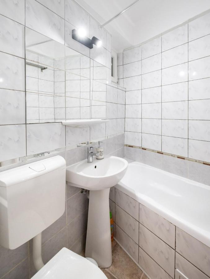 Laroka House Cosy And Modern Apartment Universitate-City Centre Bukurešť Exteriér fotografie